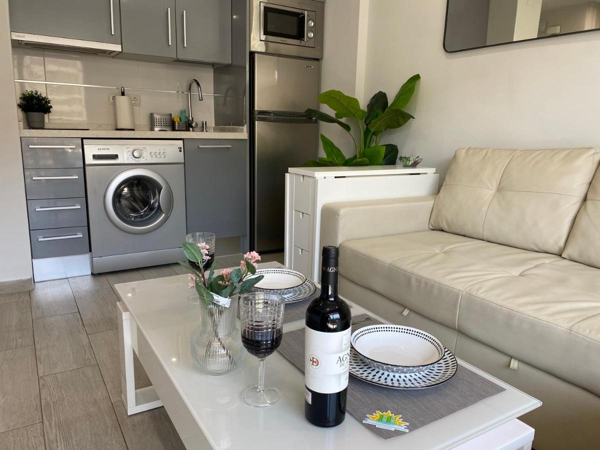 Apartamentos Naciones Playa, Santa Ana Beach ベナルマデナ エクステリア 写真