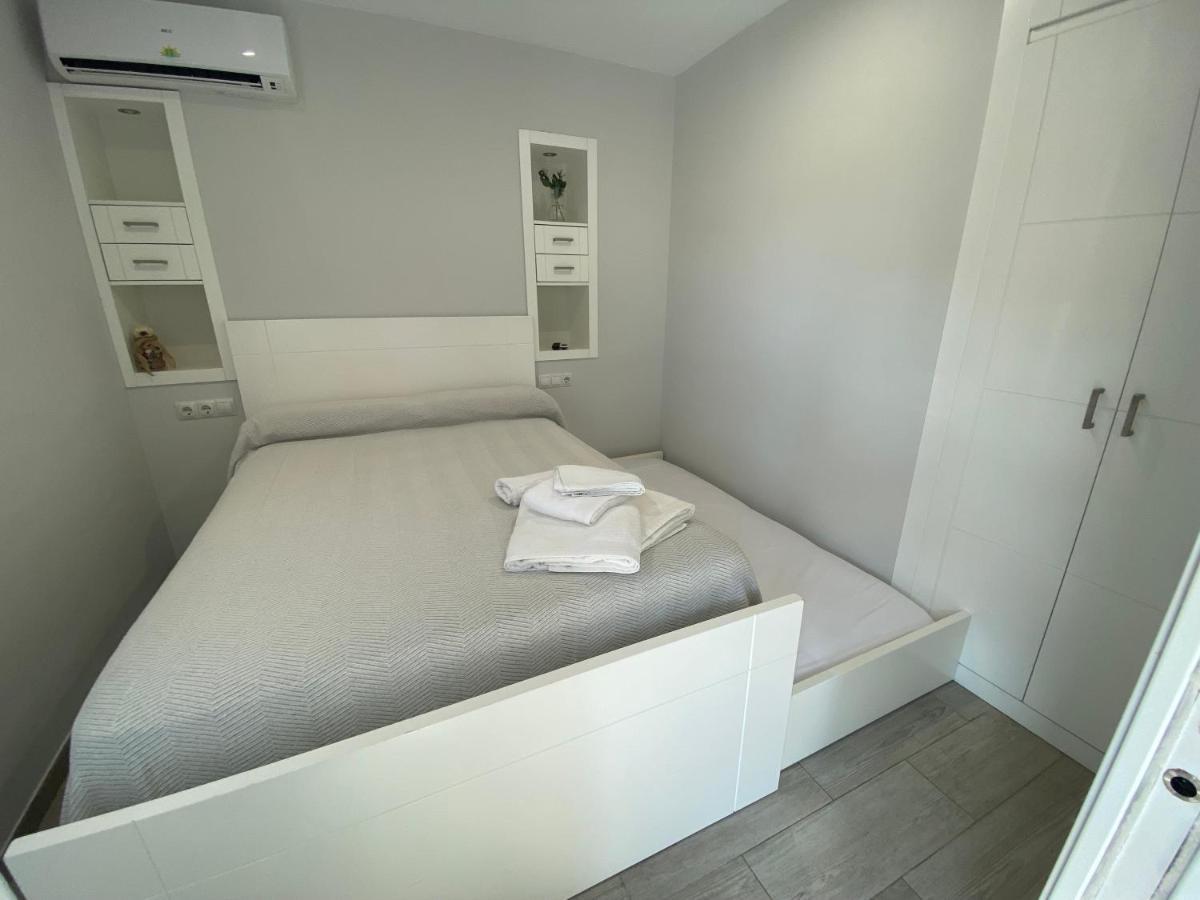 Apartamentos Naciones Playa, Santa Ana Beach ベナルマデナ エクステリア 写真